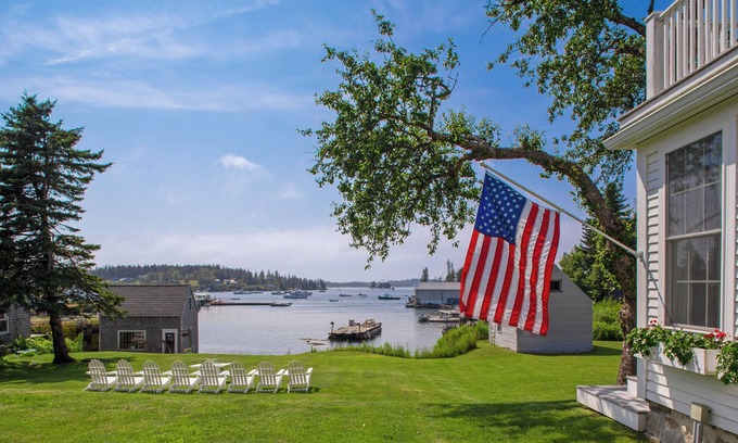Port Clyde House | Dew Drop 4: Classic Waterfront Cape on the Harbor of Maine Coastal Village