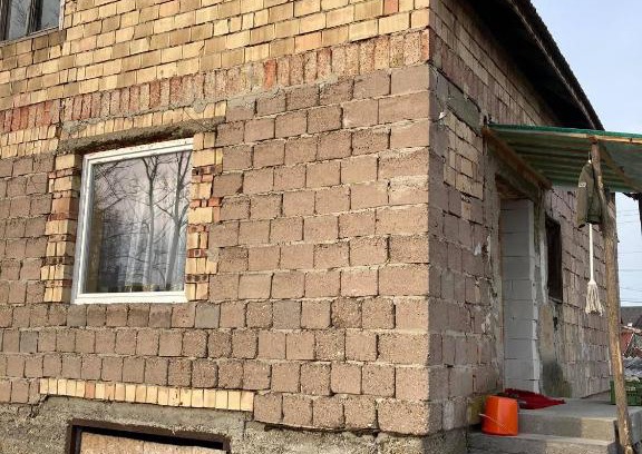 Hajduhadhaz House | DFuuuHE