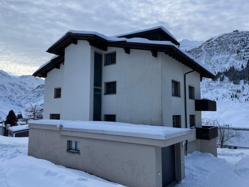 Andermatt Apartment | DG Russi Bella Vista