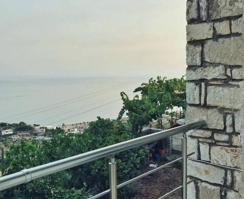 Qeparo Apartment | Dhrami Rooms