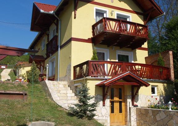 Kehidakustany Apartment | Diófa Vendégház