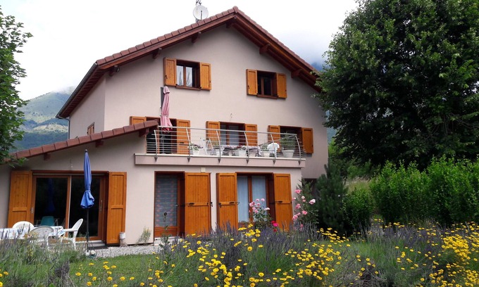 Saint-Jacques-en-Valgodemard Apartment | Discover the wildest valley of the Ecrins!