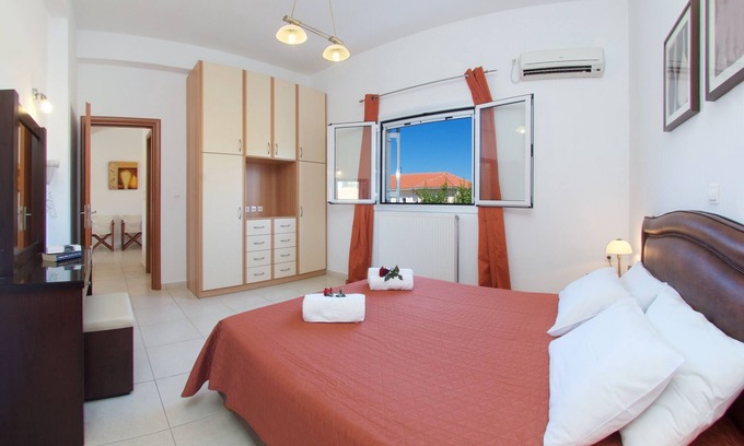 Karavomylos Apartment | DIAMANTO COMPLEX SUPERIOR APARTMENT With Shared Pool, Sea And Mountain Views