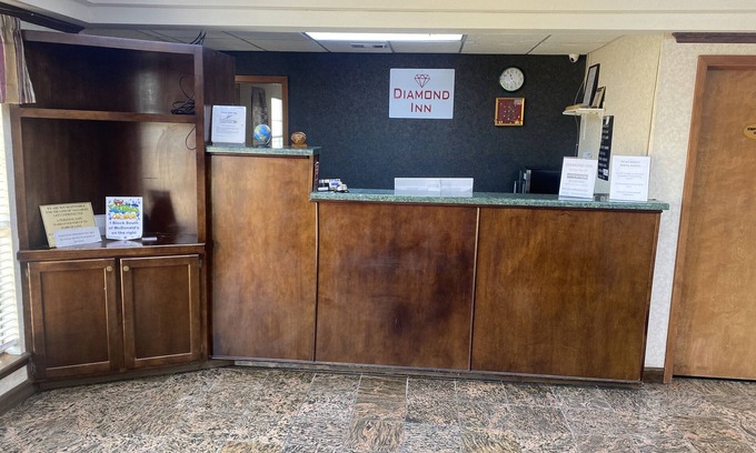 Forrest City Hotel | Diamond Inn