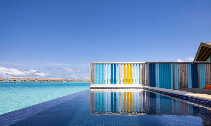 Farukolhufushi Island Hotel | Diamond Overwater Pool Villa, Hard Rock, 2 Twin Bed, Lagoon Access