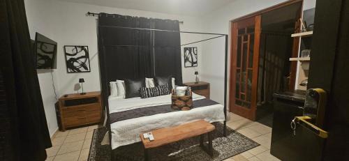 Piedras Blancas House | Diamond Stays