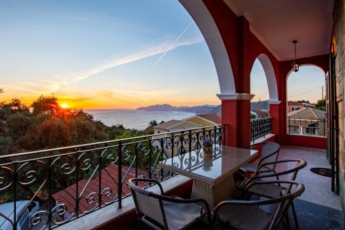 Pentati Apartment | Dielino Amazing Sunset View