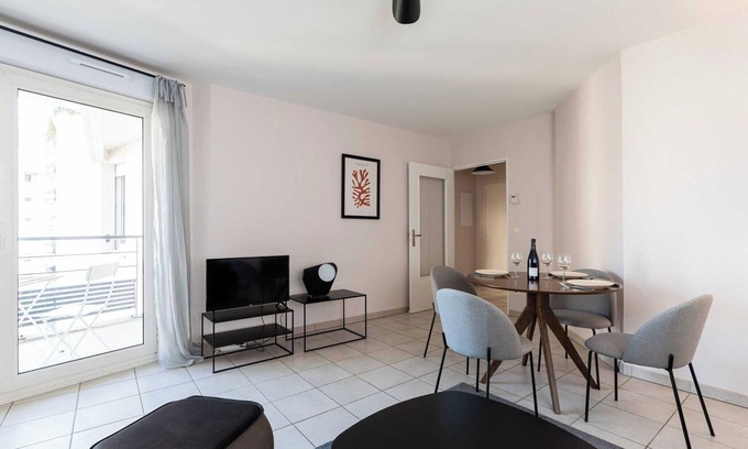 3rd Arrondissement Apartment | DIFY Elegant - Quartier Part Dieu