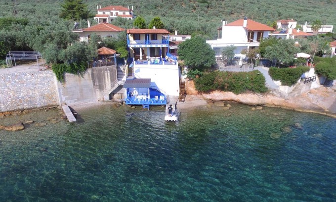 Sourpi House | Dimitris Constantinou