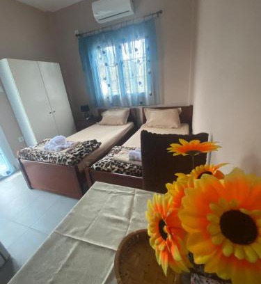 Pylaia-Chortiatis House | Dimitris Rooms