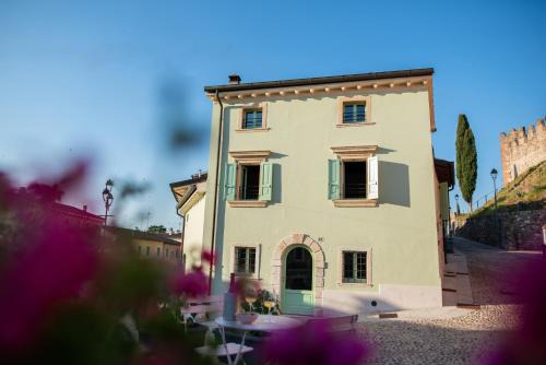 Ponti sul Mincio Apartment | Dimora Al Castello Adults Only