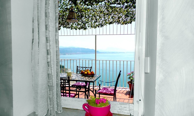 Raito Bed & Breakfast | Dimora Carlo III