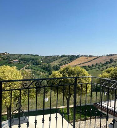 Colonnella House | Dimora i Mandorli 2