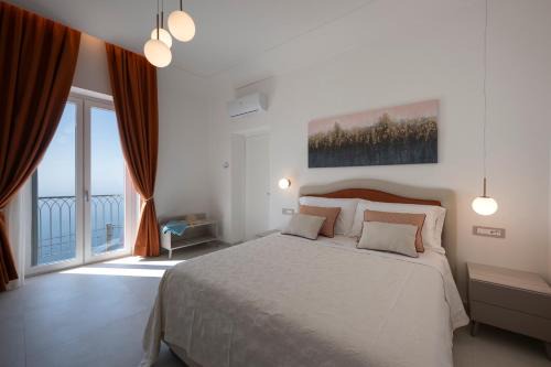 Pogerola Apartment | Dimora la Fenice Ambra Apartment