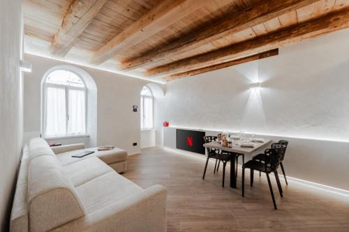 Trento Old Town Apartment | Dimora Tra le Mura