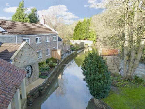 Frome House | Dippers Folly
