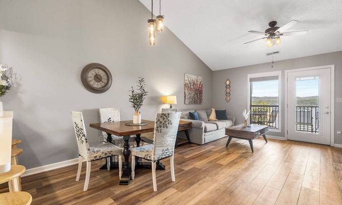 Indian Point Condo | Direct Lakefront Condo, sleeps up to 4, Resort Perks and Ticket Deals!