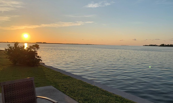 Dunedin House | Direct waterfront home on the Gulf of Mexico. Dunedin.