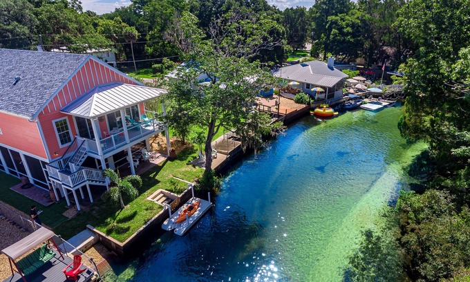 Weeki Wachee Gardens House | DIRECT WEEKI WACHEE RIVERFRONT! KEY WEST PARADISE!