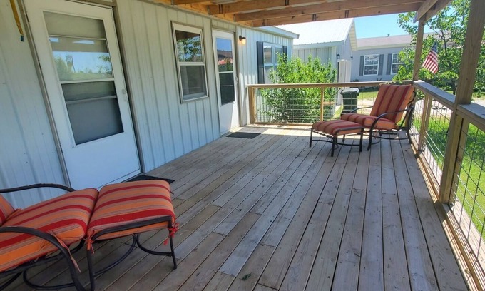 Wheatland Cabin | Directly next door to Lucas Oil Speedway in Wheatland MO.