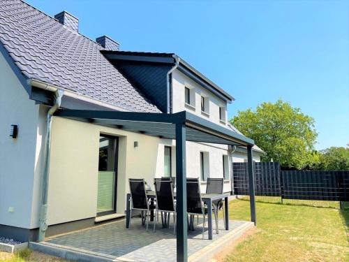 Zierow Apartment | Direkt an der Ostsee - Helma