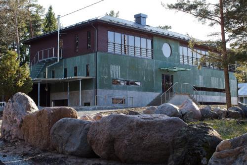 Dirhami House | Dirhami Guesthouse