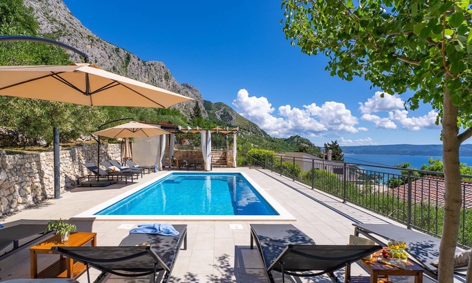 Borak Villa | Discounted ! VILLA B2B with heated pool and panoramic sea views!