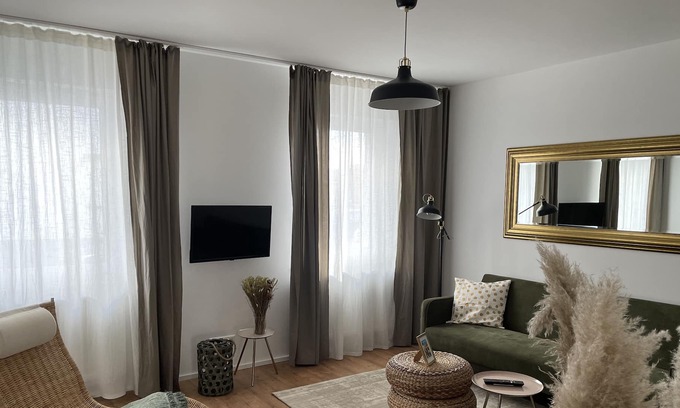 Eisenach Apartment | discovAIR Eisenach🔶Apartment Matteo🔷Swimming pool-close with Netflix and much more