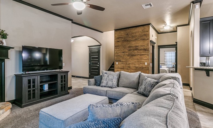 Edmond House | Discover Captivating Crossings with a View