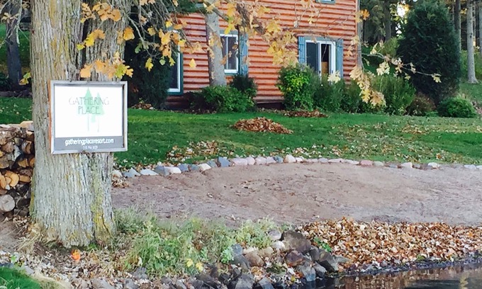 Birchwood Cabin | Discover Hidden Pine: The Perfect Lakeside Retreat