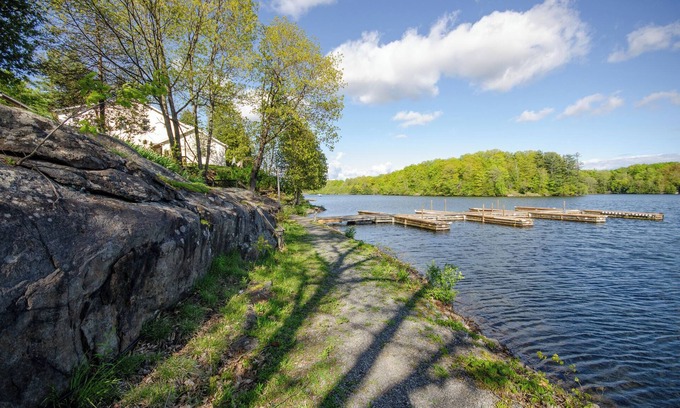 Frontenac Cabin | Discover Melody Lodge, Ontario's Best-Kept Secret Where Tranquil Nature, Adventure, and Comfort Await.