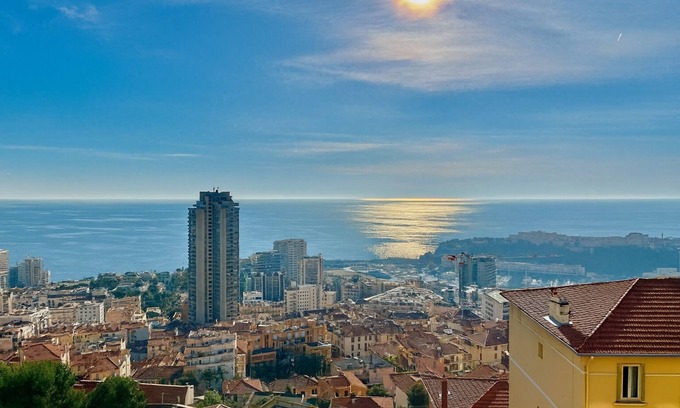 Beausoleil Apartment | Discover our fully furnished 35m2 two-room apartment, equipped with a washing machine