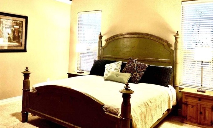 Gravette Apartment | Disney themed guest house adjacent to woods and nature