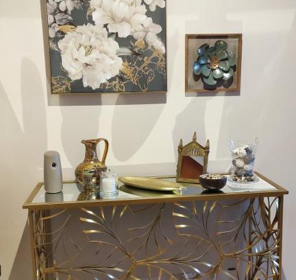 Aviles Apartment | Divina 10