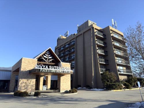 Vernon Hotel | Divya Sutra Plaza and Conference Centre, Vernon, BC