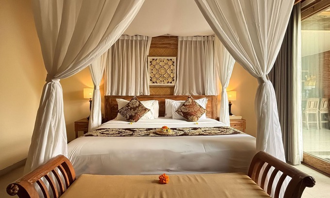 Kemenuh Villa | DLobong Private Villa Ubud