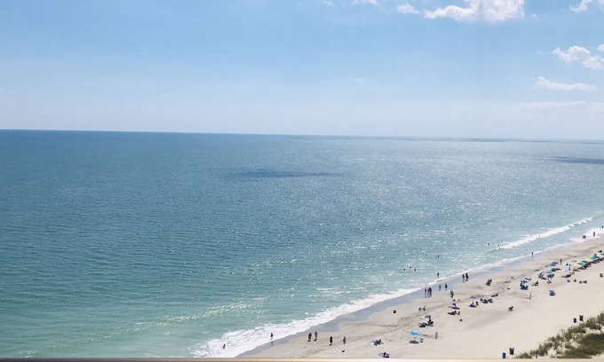 Myrtle Beach Resort | Dog & Family-Friendly Oceanfront Resort Room with Full Kitchen- 15th Floor Views