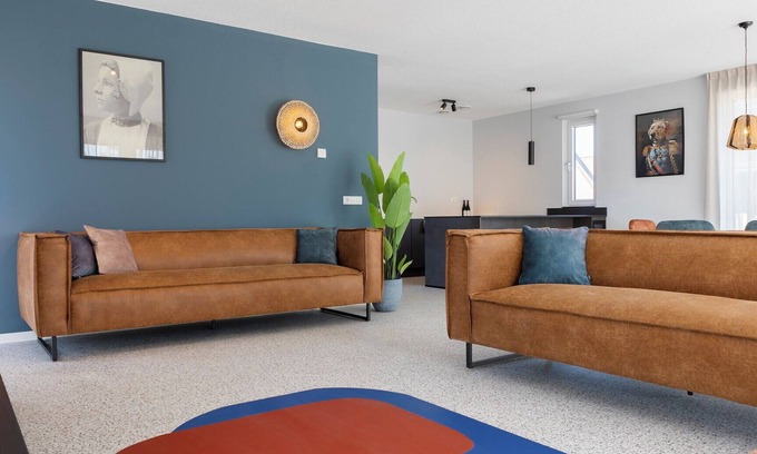 Nieuwvliet House | Dog-friendly accommodation for 10 people