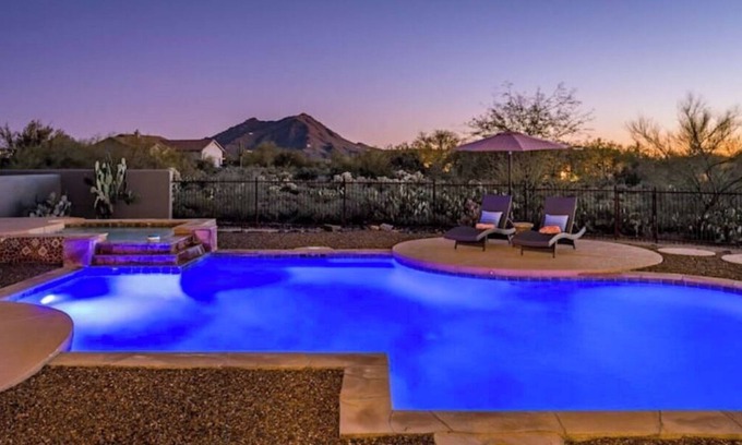Red Dog Ranch House | Dog-Friendly Family Retreat: Heated Pool, 2 Miles to Down Town Cave Creek