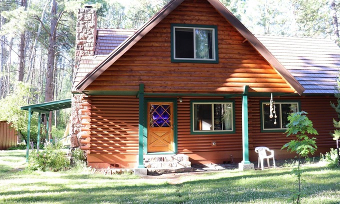 Klamath Lake Cabin | Dog-friendly Home with Hot Tub - Near Crater Lake