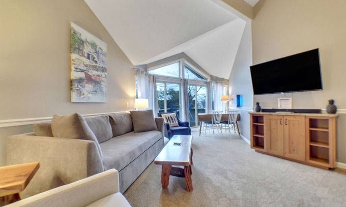 Charlevoix Condo | Dog Friendly | Loft Style | Downtown Charlevoix | Indoor/Outdoor Pool