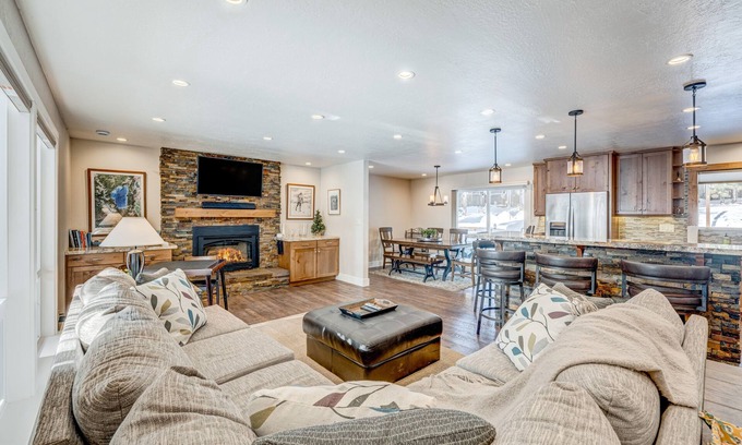 Incline Village House | Dog-friendly modern abode with large yard, fireplace, cable & washer/dryer