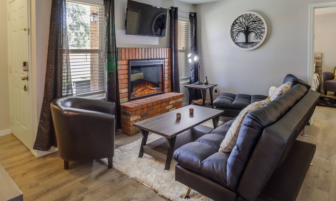 South Mountain Apartment | Dog-friendly Phoenix Condo w/ Community Pool!