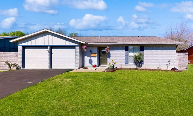 Greenslopes At Lake Creek House | Dog-friendly, single-story home with great yard & ideal location near Dell