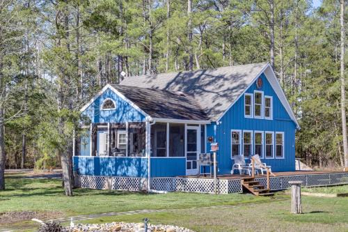 Westover House | Dog-Friendly Westover Cottage with River Access!