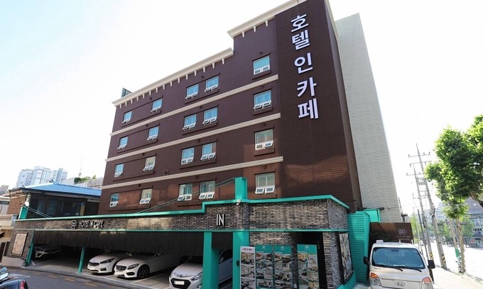 Doksan-dong Hotel | Doksan Hotel in Cafe