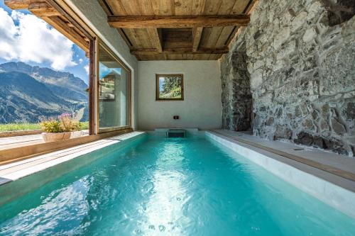 Livinallongo del Col di Lana Ski Chalet | Dolomites Luxe Cesa Del Louf
