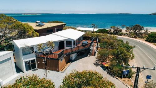 Lake Wangary House | Dolphinview