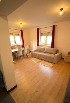 Rzeszow Apartment | Dom #BESKIDZKA