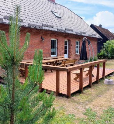 Piece House | Dom przy lesie i jeziorze